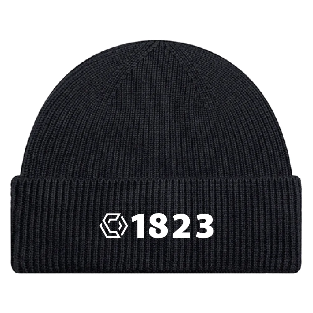 Tuque en tricot avec rebord