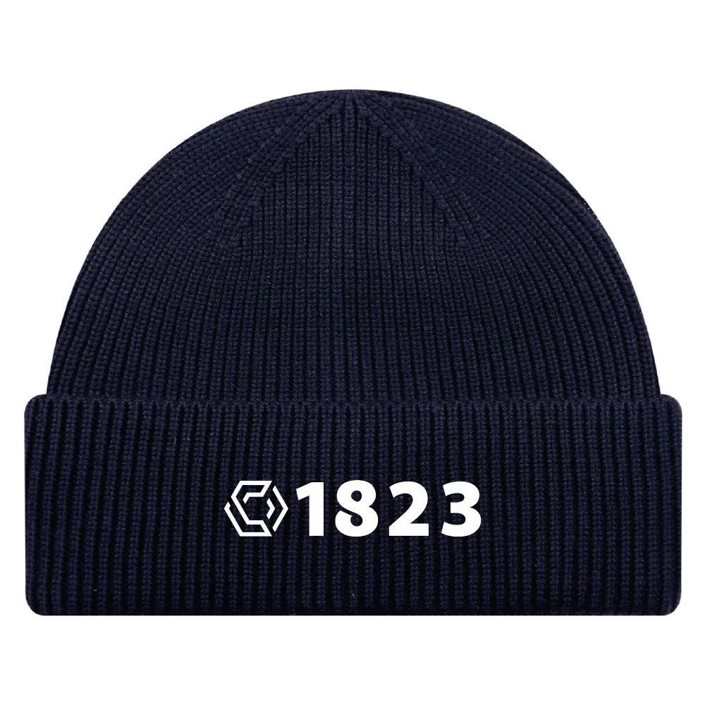 Tuque en tricot avec rebord