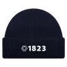 Tuque en tricot avec rebord