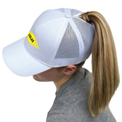 Casquette à trou pour femmes