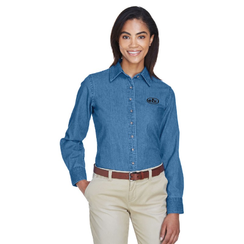Chemise en denim Harriton pour femmes