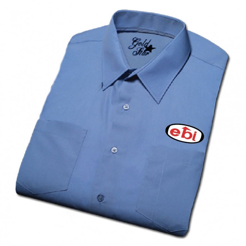 Chemise à 2 poches et manches courtes