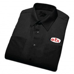 Chemise à 2 poches et manches courtes